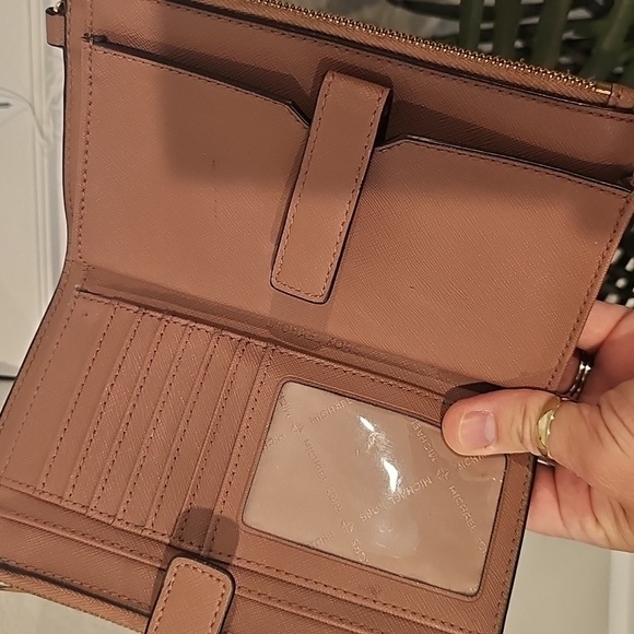 Michael Kors Mauve Wristlet - Picture 7 of 8